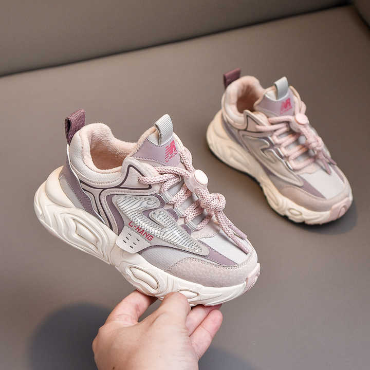 حذاء رياضي اولاد