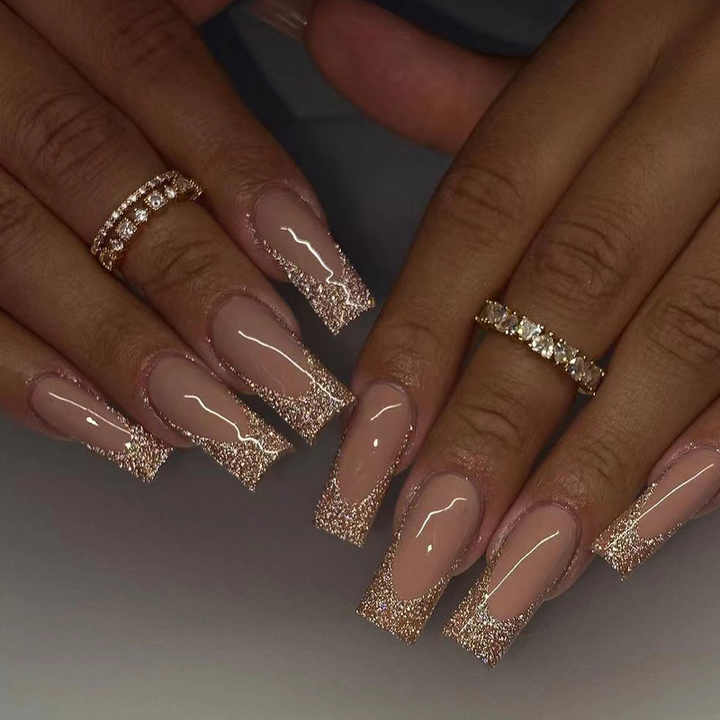 Trending Artificial Fingernails 