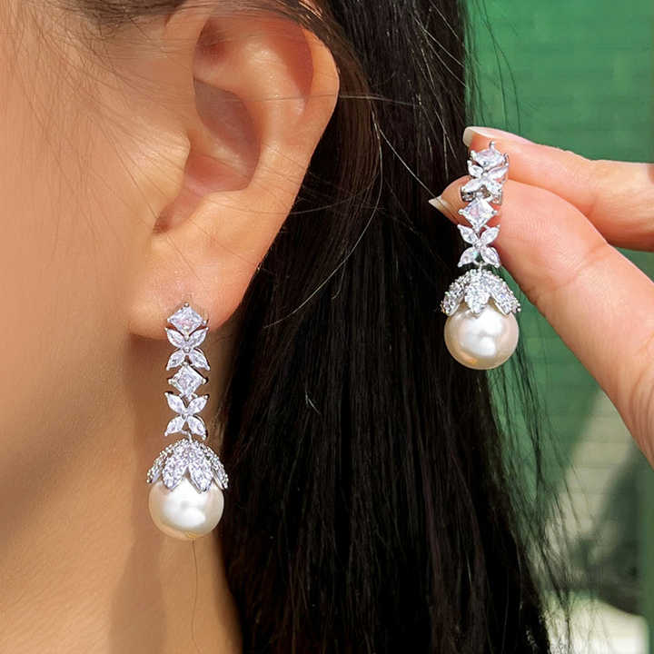 Women's earrings 