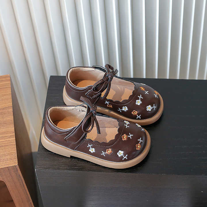 New casual children's shoes 