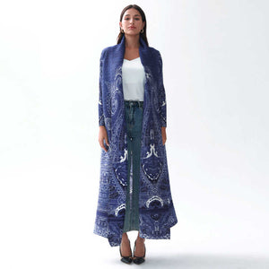 عبايه ملونة