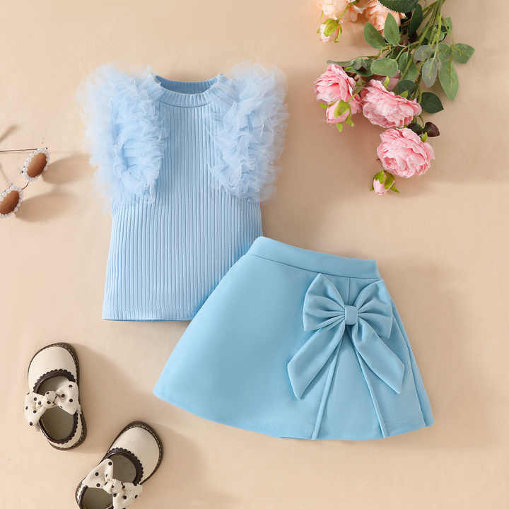 Stylish newborn baby girls 