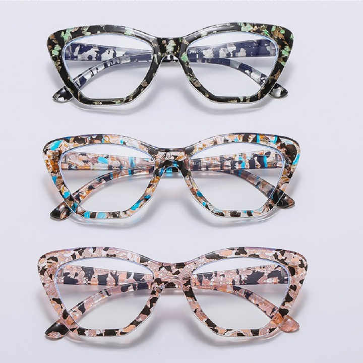 Women's glasses 