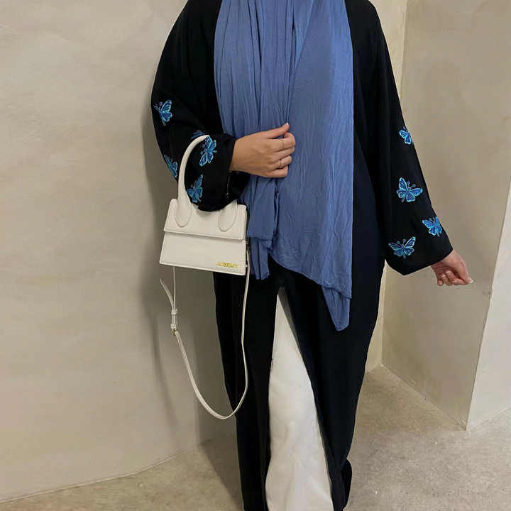 Elegant and luxurious women's abayas 