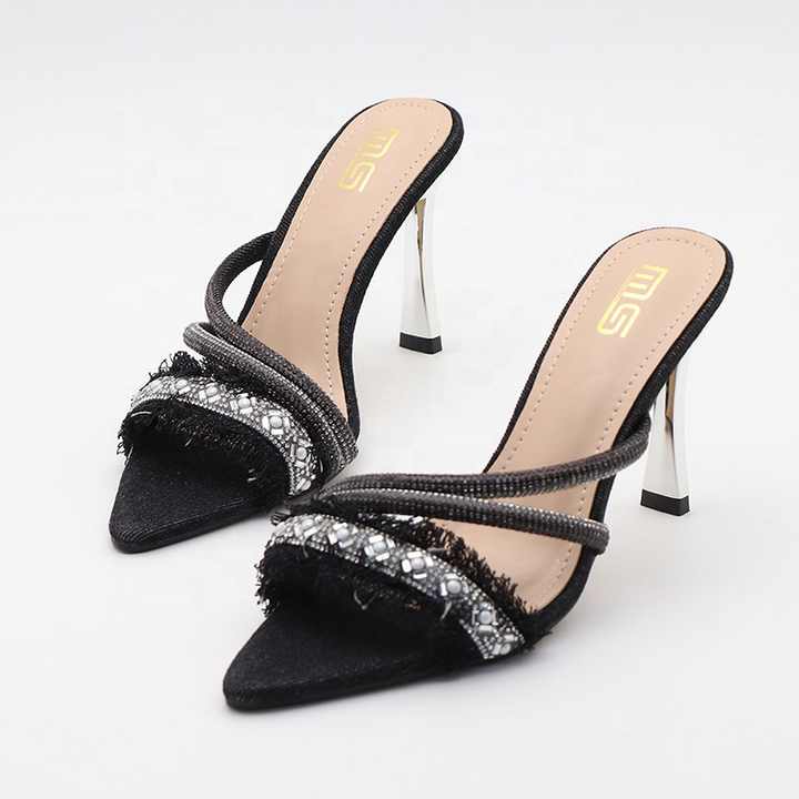 women's high-heeled shoes 
