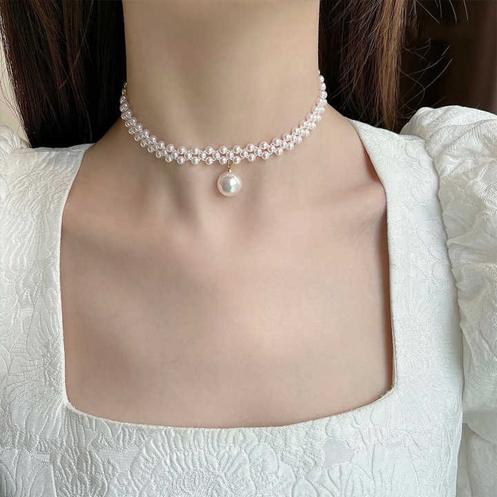 pearl necklace 