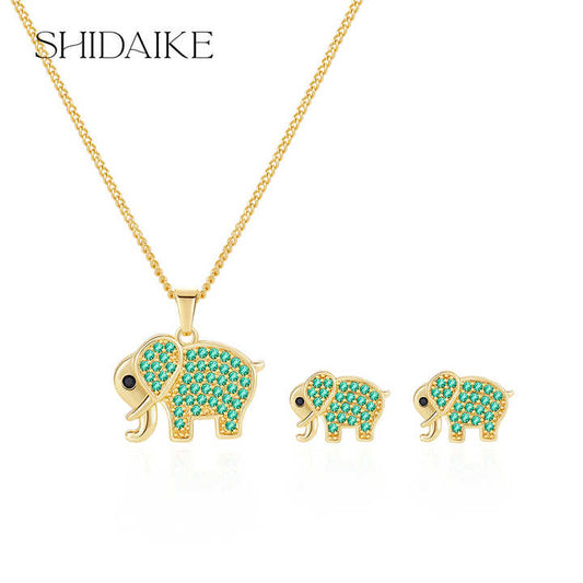 قلادات نسائيه