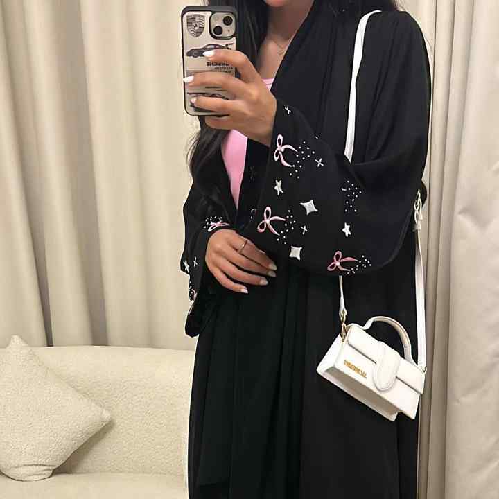 Black abayas for women 