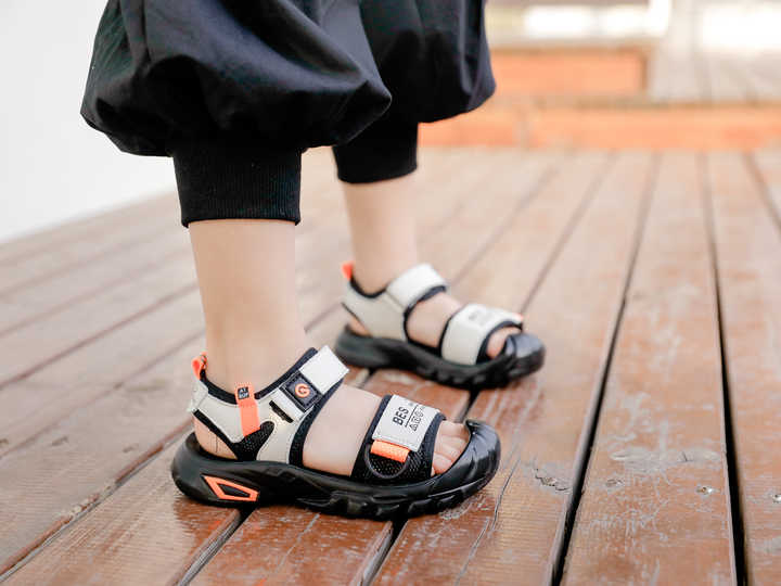 summer sandals 