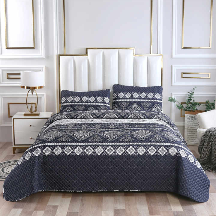 Modern Animal Pattern Quilted Bedspread Set - Shams 