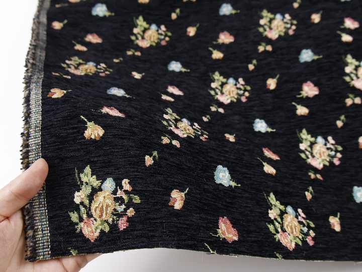 Thickened skin dress 