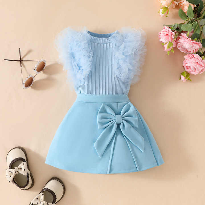 Stylish newborn baby girls 