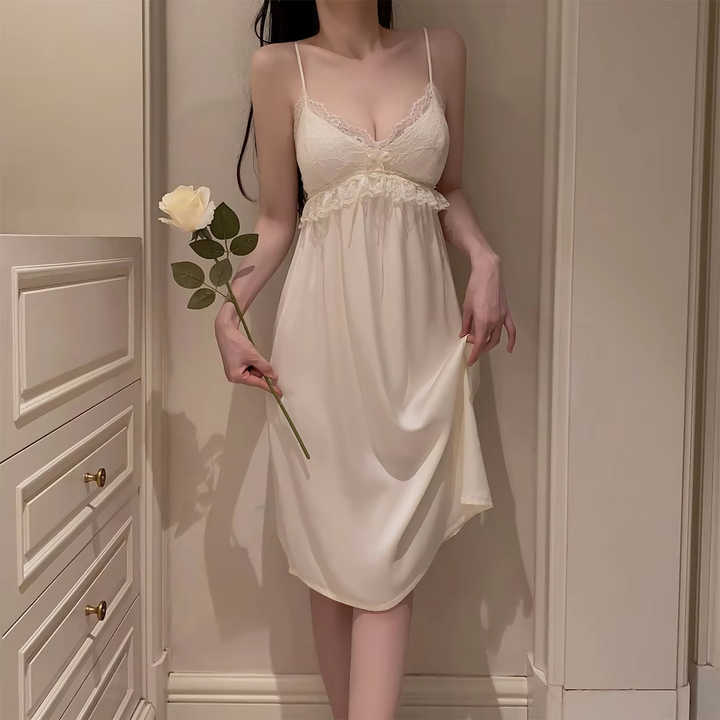 Women's sleepwear 