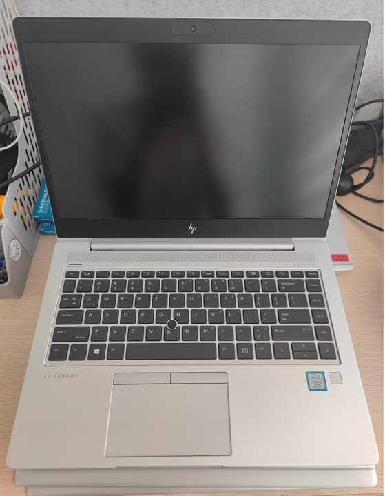 كمبيوتر محمول خفيف