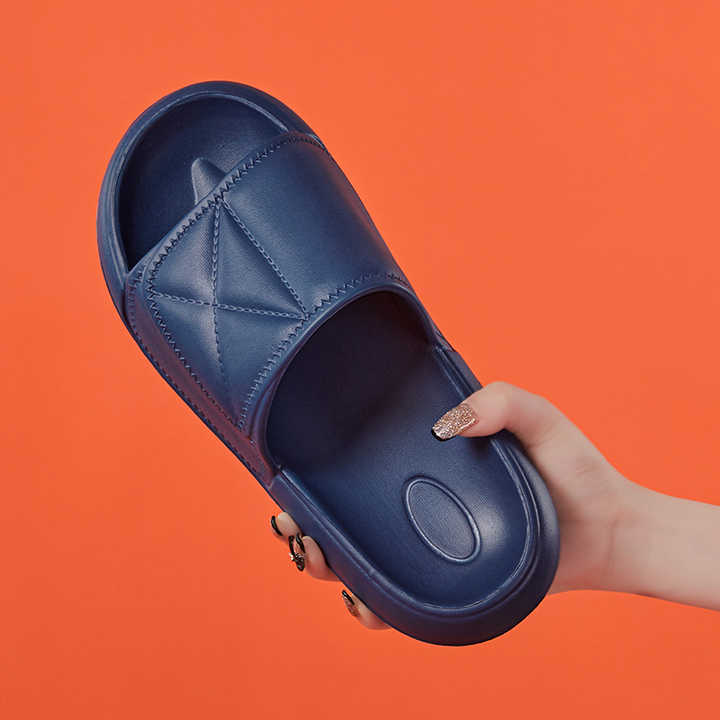 Every season is a cute duo. 