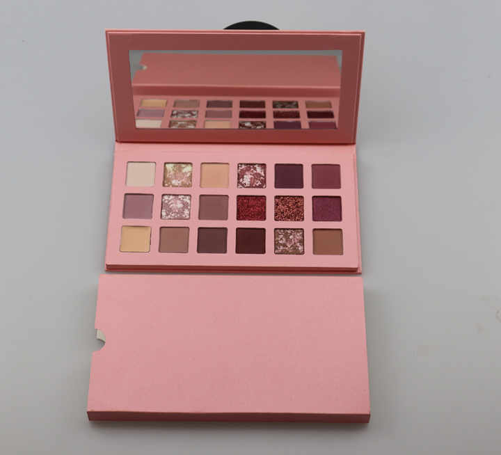 لوحة مكياج العيون ظلال العيون اللامعة الاحترافية