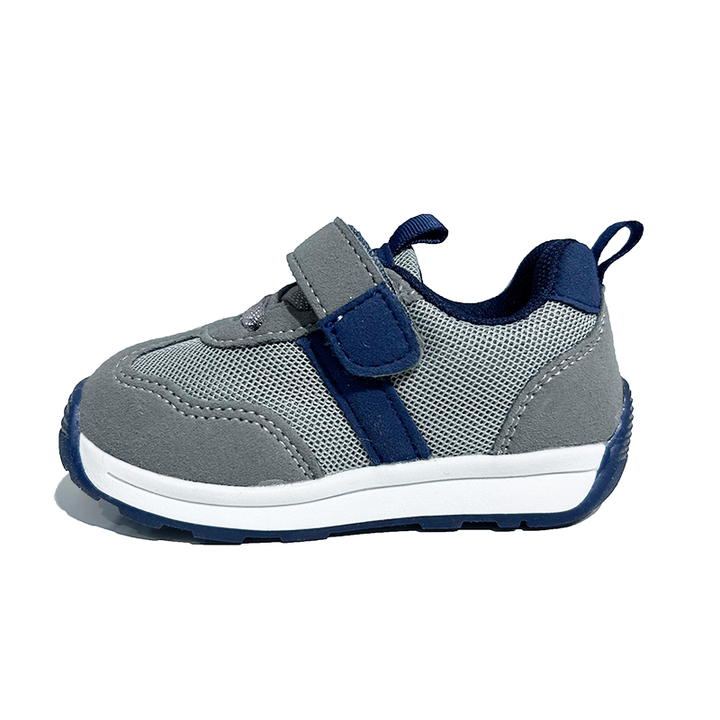 Boys' sneakers