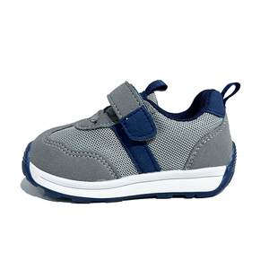 Boys' sneakers