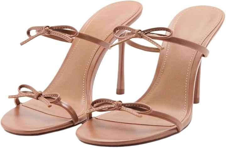 كعب نسائي عالي الجودة وفاخر