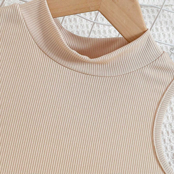 سروال طويل بأكمام قصيرة