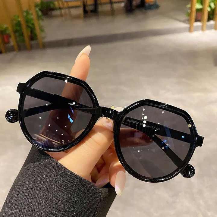 Women's glasses 