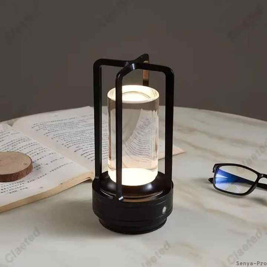 Luxury rechargeable table lamp. 