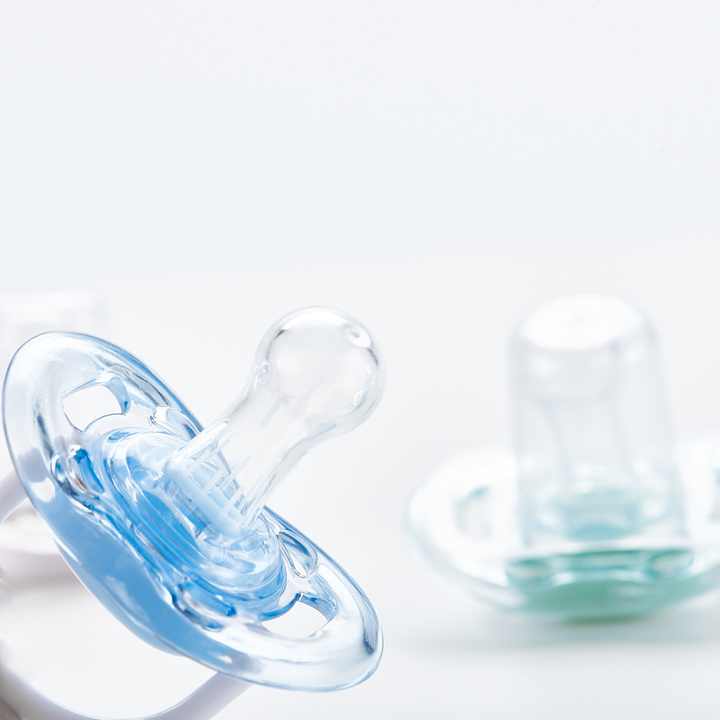 Baby Products Feeding Supplies Gravity Feeding Silicone Nipple Pacifiers Wholesale Baby Products From China 