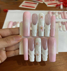 nails 