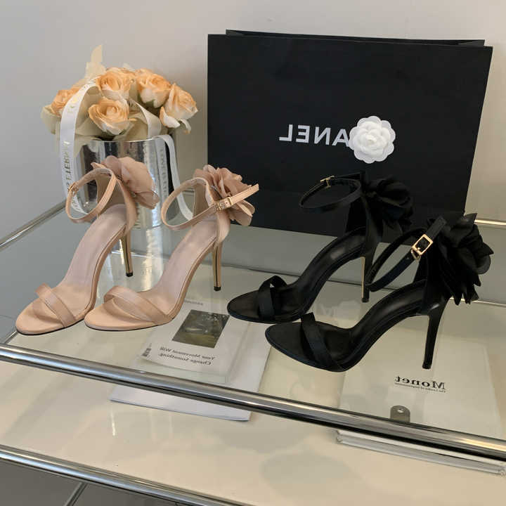 كعب عالٍ على الطراز الصيني