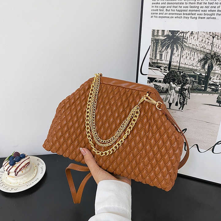 Luxury leather women's handbags 
