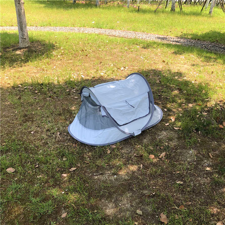 Outdoor Mountaincattle Factory Pop Up Tent Kids Camping Gear White Color Child Sun Shelter 