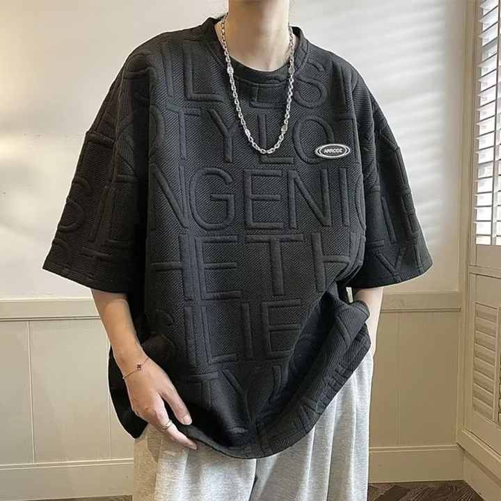 Fashionable shirts with sleeves 