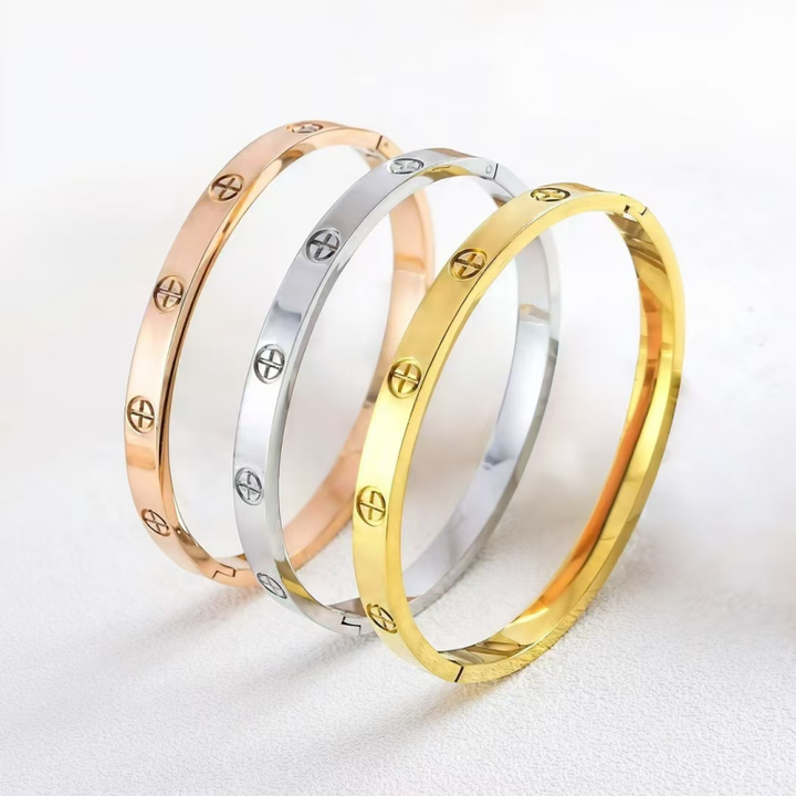 Exquisite and Fashionable Cross Bracelet 