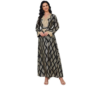 Black Arab women's clothing