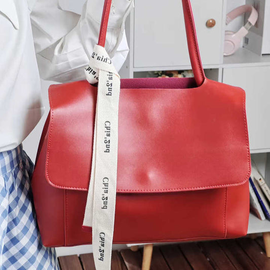 Women's handbags 