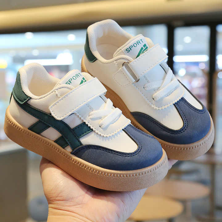 حذاء رياضي اولاد