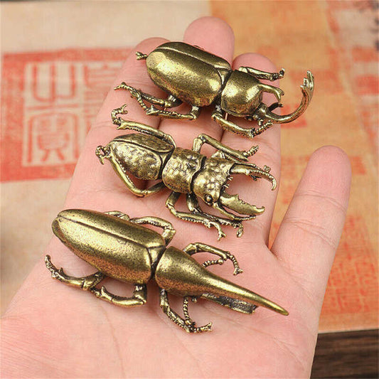 Animal Accessories - Insect Statue 
