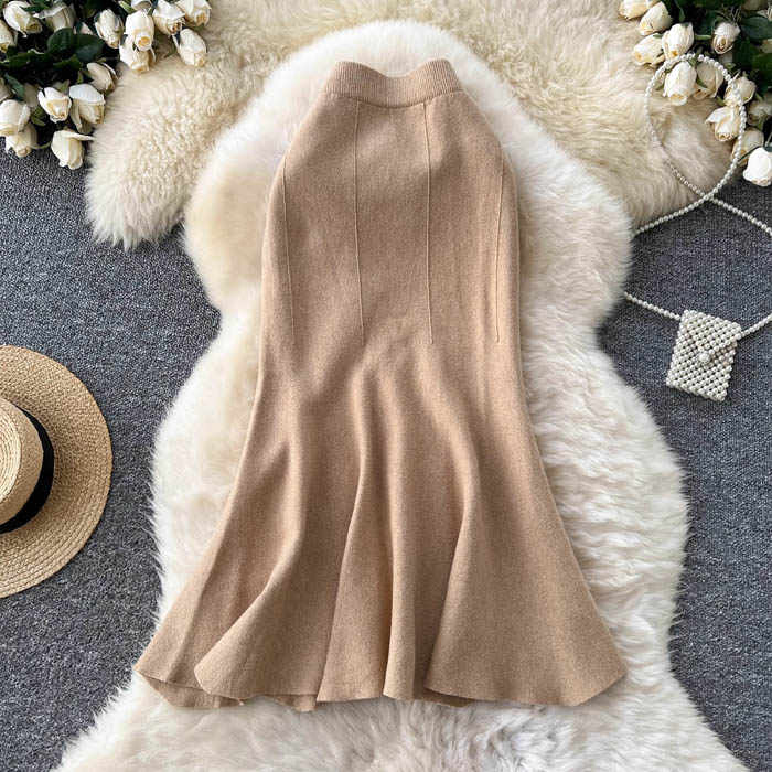 fishtail wool skirt