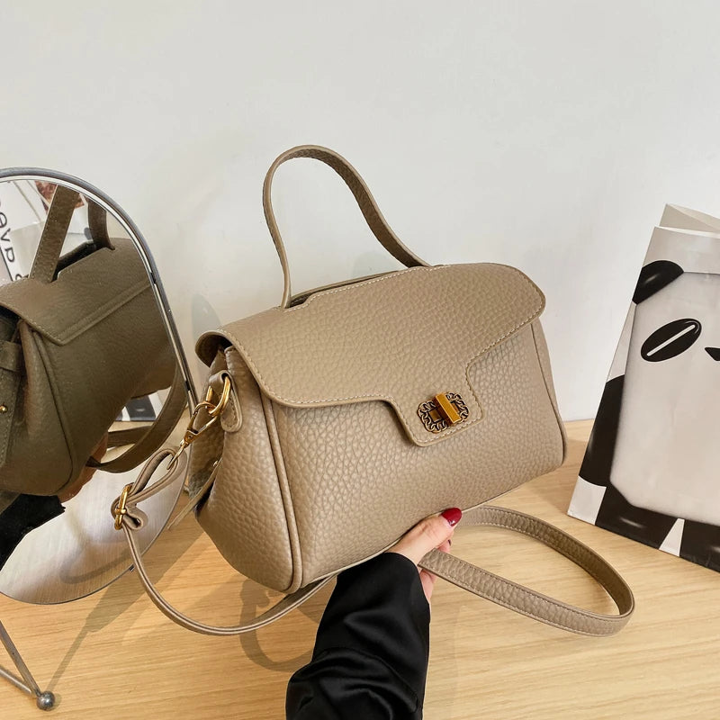 Handbags The latest fashion trends in women's handbags 