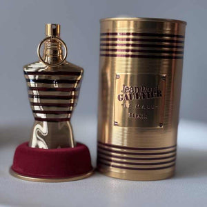Men's perfume 
