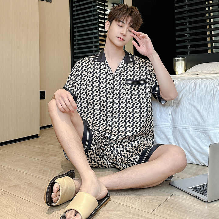 Men's short-sleeved, thin sleepwear 