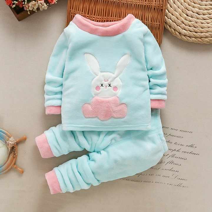 Long-sleeved winter pajamas for children 