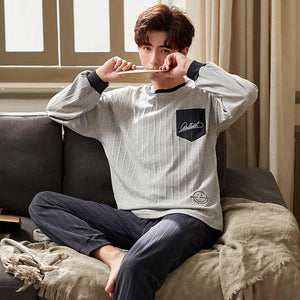 New Spring Men's Pajamas Long Sleeve Set. 