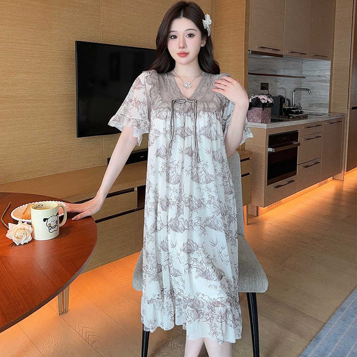 Women's sleepwear 
