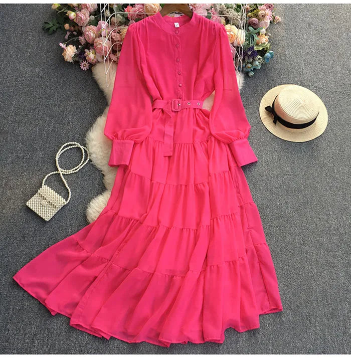 Long-sleeved dress 