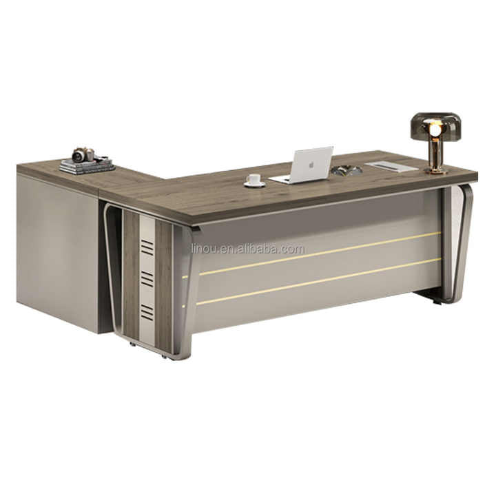 مكتب مدير فاخر