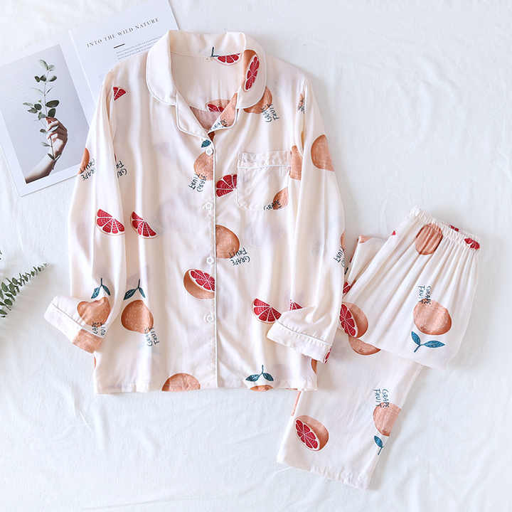 Women's pajamas 
