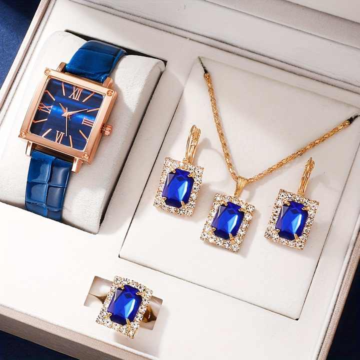 Elegant women's watch bracelet studded with stones 