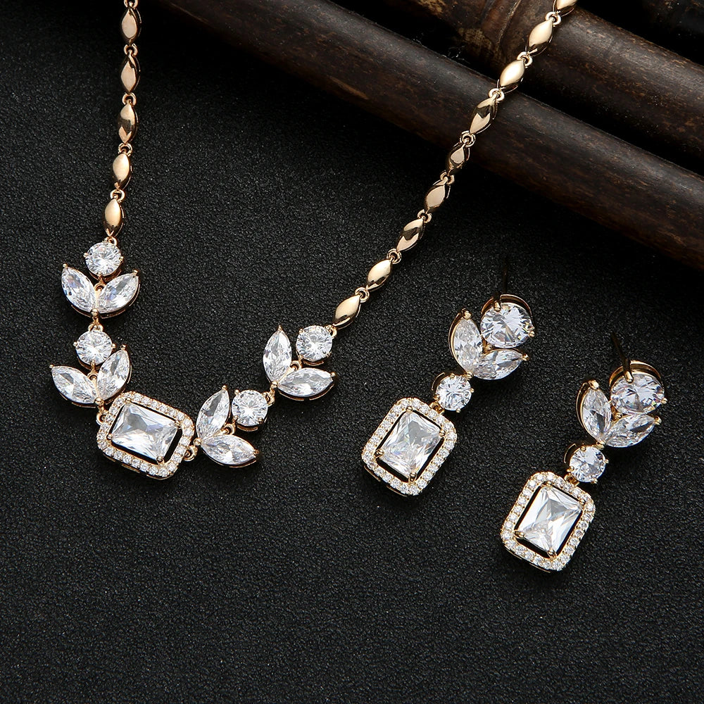 مجوهرات كلاسيكية - Gold Jewelr