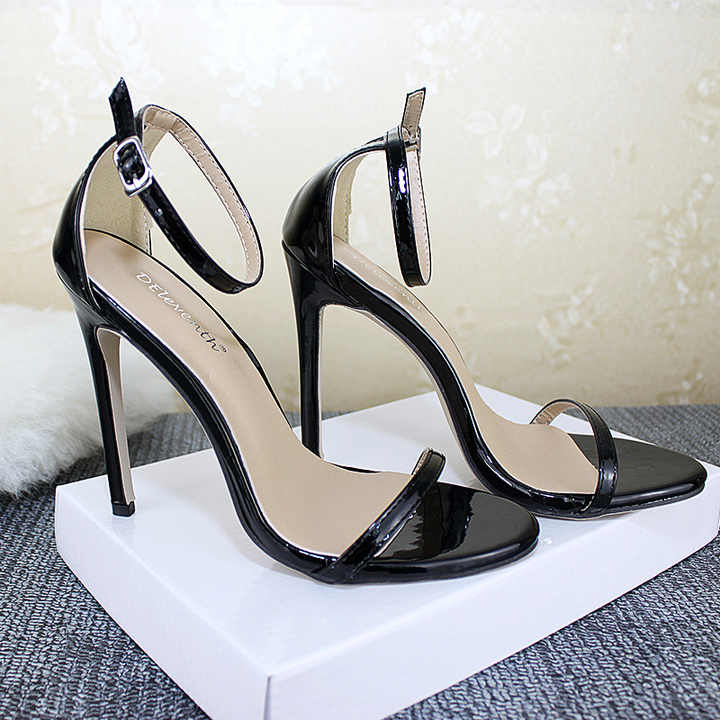 Women's heel 